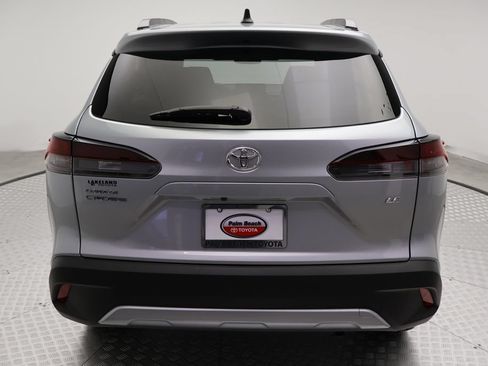 Certified 2026 Toyota Corolla Cross LE FWD image 10