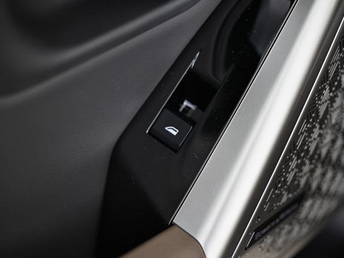 New 2027 BMW 530i w/ Premium Package RWD image 28