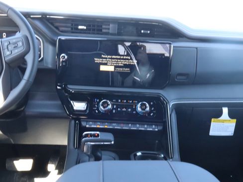 New 2026 GMC Sierra 1500 AT4X AWD/4WD image 10