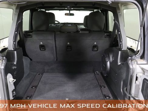 Used 2023 Jeep Wrangler Unlimited image 22