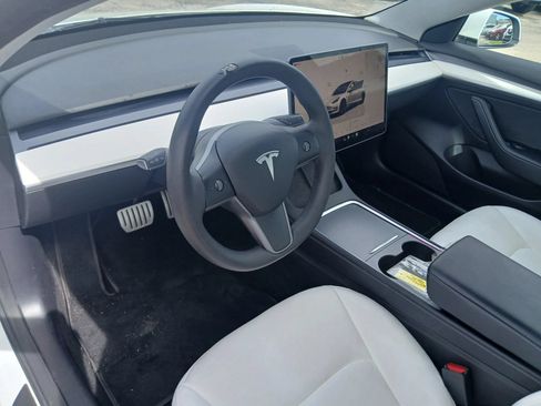 Used 2022 Tesla Model 3 Performance AWD/4WD image 7