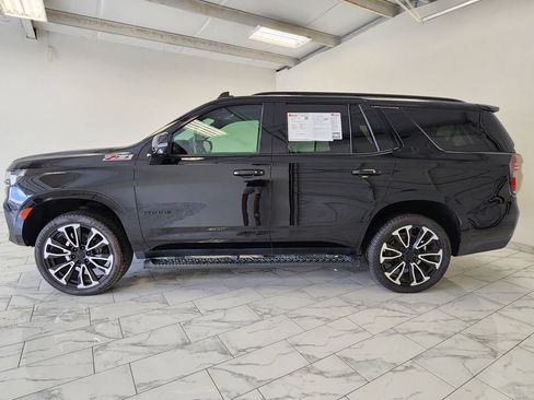 Used 2021 Chevrolet Tahoe Z71 w/ Z71 Signature Package AWD/4WD image 4