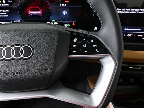 Used 2025 Audi A5 2.0T Premium Plus w/ Premium Plus image 11