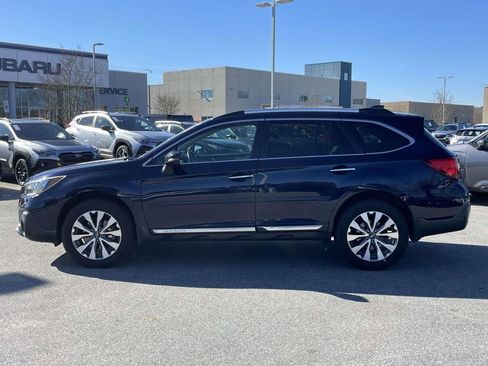 Used 2018 Subaru Outback 3.6R Touring image 26