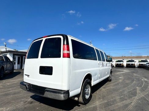 Used 2015 Chevrolet Express 3500 LT w/ LT Preferred Equipment Group image 5