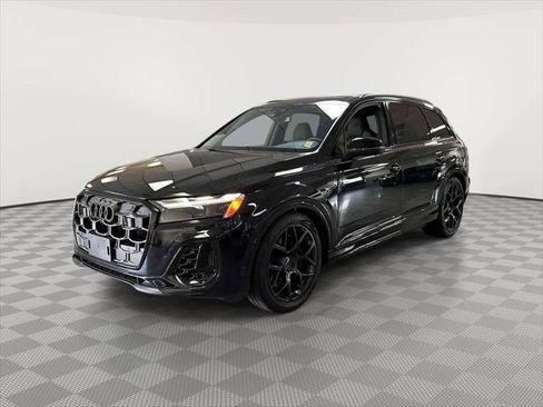 Used 2025 Audi SQ7 Premium Plus AWD/4WD image 6