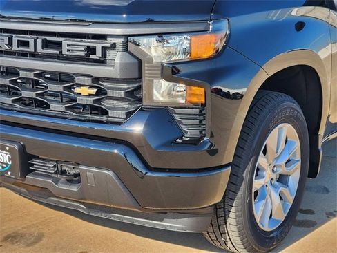 New 2026 Chevrolet Silverado 1500 Custom image 7