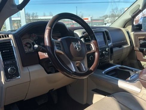 Used 2018 RAM 3500 Laramie Longhorn w/ Longhorn Southfork Package image 16