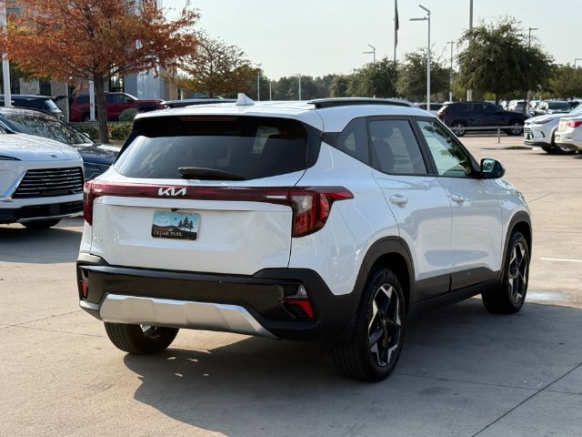 Used 2025 Kia Seltos S FWD image 4