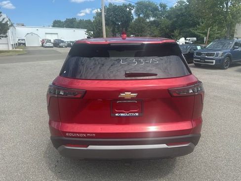 New 2026 Chevrolet Equinox LT w/ LPO, Floor Liner Package AWD/4WD image 3
