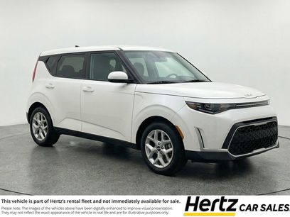 Used 2025 Kia Soul LX w/ LX Technology Package