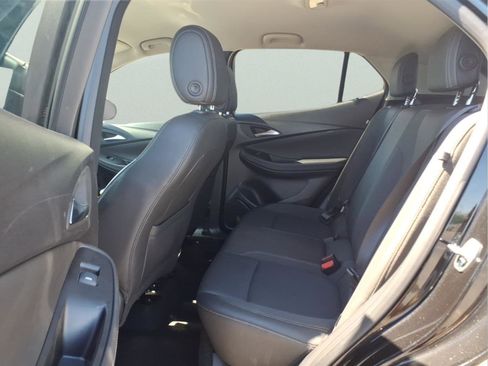 Used 2025 Buick Encore GX Preferred FWD image 12