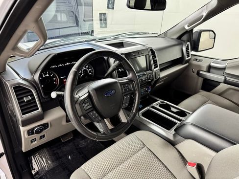 Used 2016 Ford F150 XLT w/ Equipment Group 302A Luxury AWD/4WD image 13