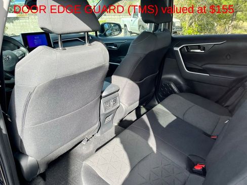 Used 2024 Toyota RAV4 XLE w/ Convenience Package image 11