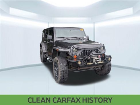 Used 2010 Jeep Wrangler Unlimited Sport AWD/4WD image 3