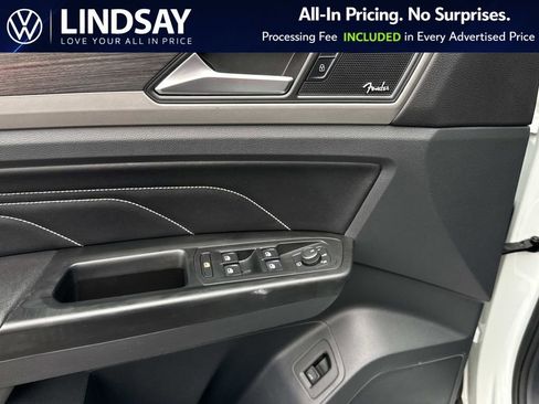 Used 2021 Volkswagen Atlas SEL Premium AWD/4WD image 18