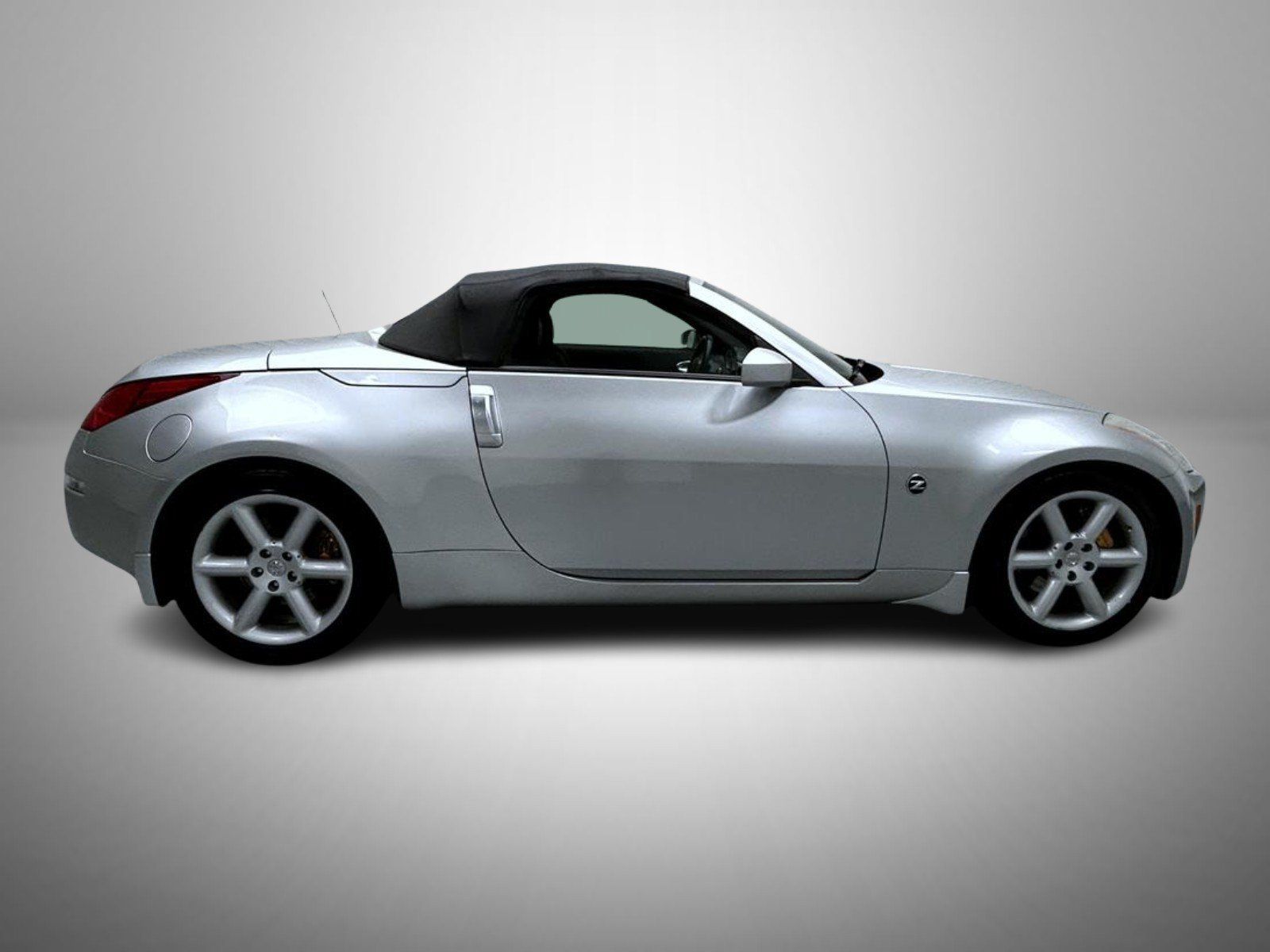Used 2005 Nissan 350Z Grand Touring RWD image 4
