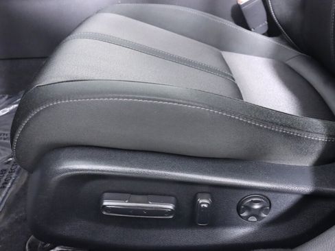 Used 2019 Honda Accord EX image 30