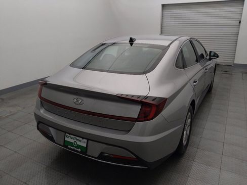 Used 2021 Hyundai Sonata SE w/ Cargo Package FWD image 7