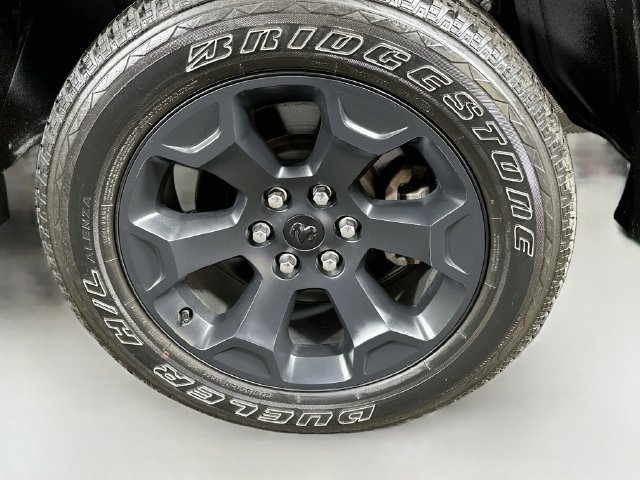 Used 2025 RAM 1500 Big Horn AWD/4WD image 31