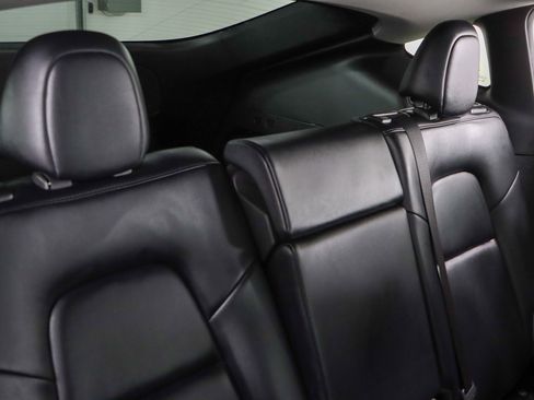 Used 2022 Tesla Model Y Performance image 25