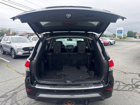 Used 2014 Nissan Pathfinder SL w/ SL Tech Package AWD/4WD image 13