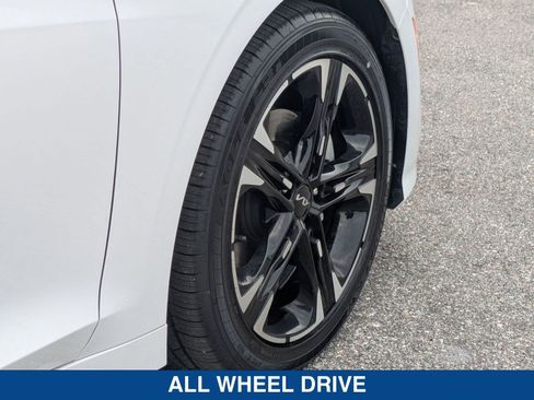 Used 2023 Kia K5 GT-Line image 12