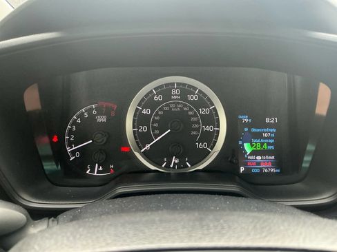 Used 2022 Toyota Corolla LE FWD image 19