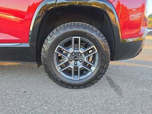 New 2026 GMC Terrain AT4 w/ Convenience Package III image 27