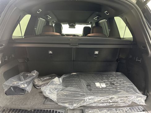 New 2026 Mercedes-Benz GLS 450 4MATIC image 26