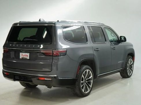 Used 2022 Jeep Wagoneer Series III w/ Premium Group I image 8