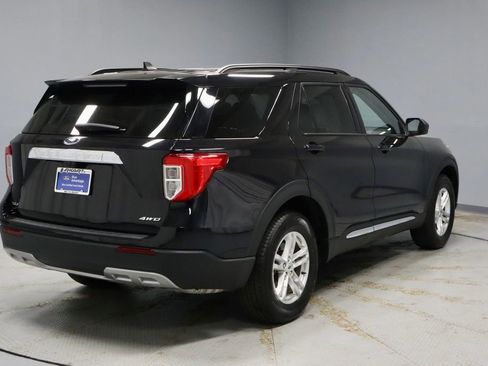 Certified 2022 Ford Explorer XLT w/ Equipment Group 202A AWD/4WD image 12