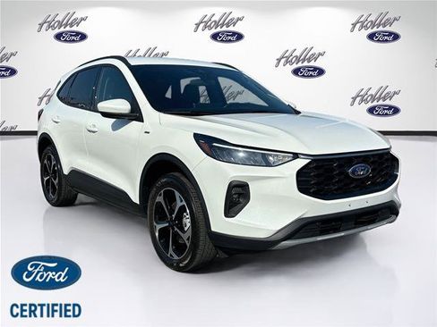Certified 2025 Ford Escape ST-Line Select w/ Tech Pack #1 AWD/4WD image 1