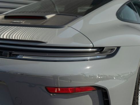 Used 2026 Porsche 911 GT3 RWD image 14