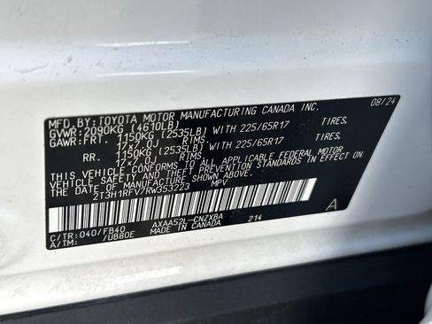 Used 2024 Toyota RAV4 LE image 27