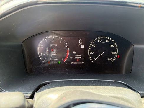 Used 2024 Honda CR-V EX-L image 2