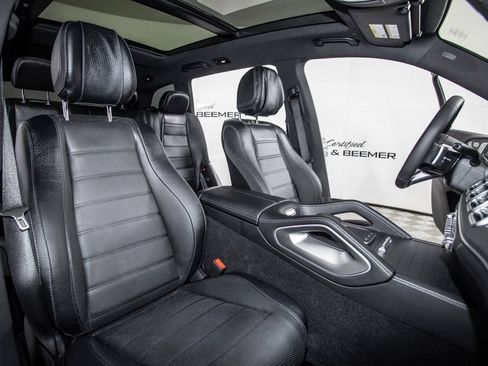Used 2025 Mercedes-Benz GLS 580 4MATIC image 20