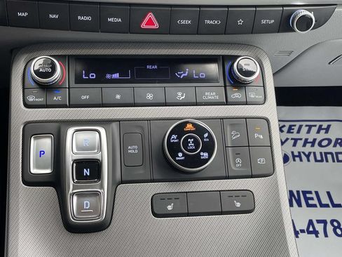 Used 2025 Hyundai Palisade SEL AWD/4WD image 30