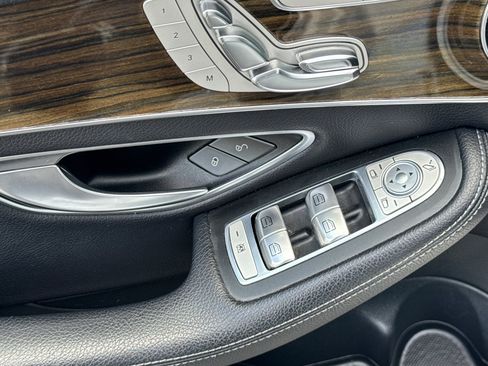 Used 2018 Mercedes-Benz C 300 Sedan image 14
