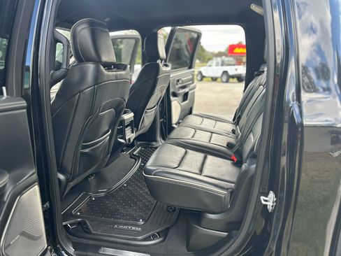 Used 2019 RAM 1500 Limited image 10