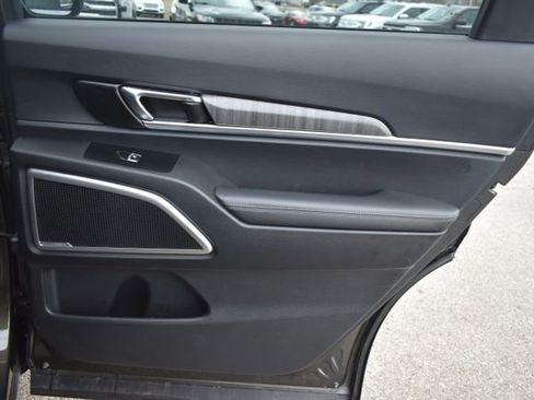 Used 2023 Kia Telluride EX X-Line image 46