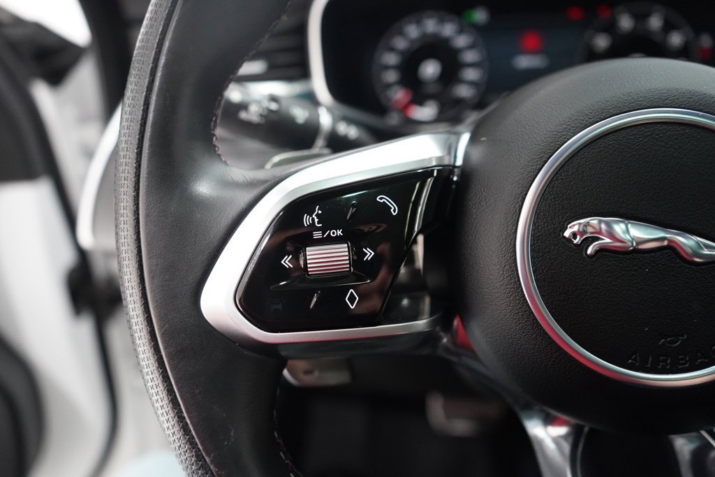 Used 2023 Jaguar F-PACE SVR AWD/4WD image 23