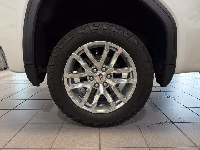 Used 2021 GMC Sierra 1500 SLT w/ SLT Convenience Package AWD/4WD image 9