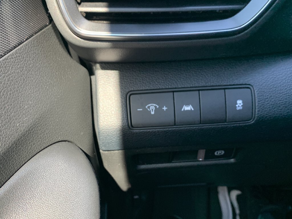 Certified 2023 Hyundai Santa Fe SE FWD image 29