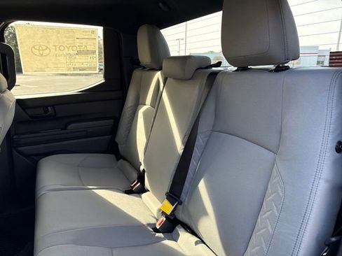 New 2026 Toyota Prius LE image 23