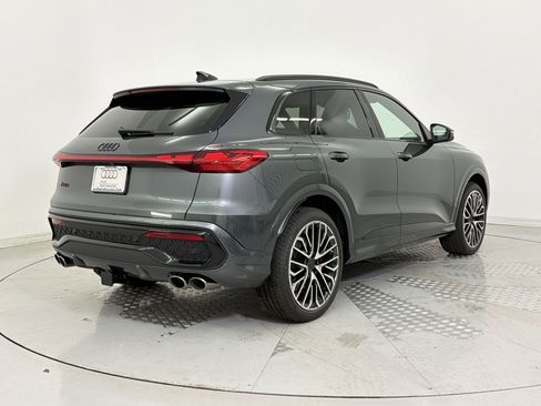 New 2026 Audi SQ5 Prestige AWD/4WD image 9