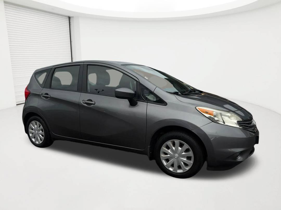Used 2016 Nissan Versa Note SV FWD image 3