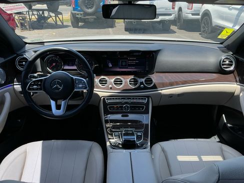 Used 2019 Mercedes-Benz E 300 w/ Premium 1 Package image 17
