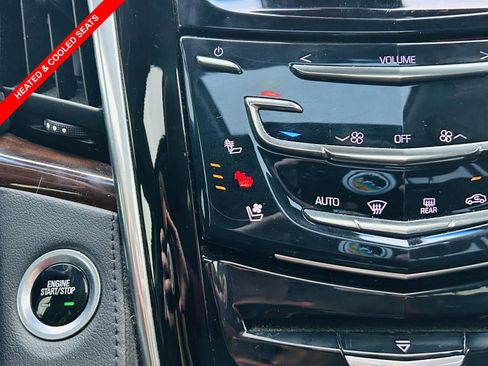 Used 2020 Cadillac Escalade ESV Luxury image 7