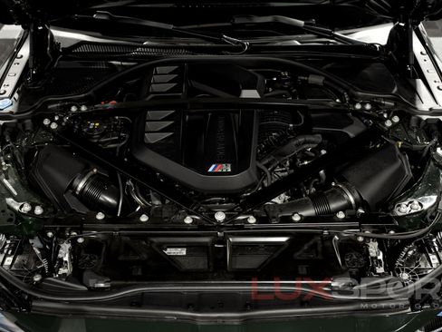 Used 2023 BMW M3 w/ M Carbon Exterior Package RWD image 94